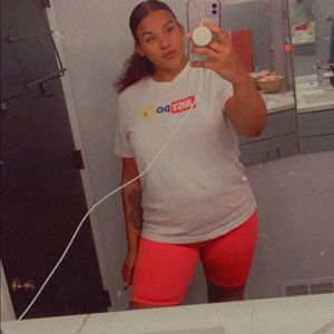 Meet your Posher, Jazmin